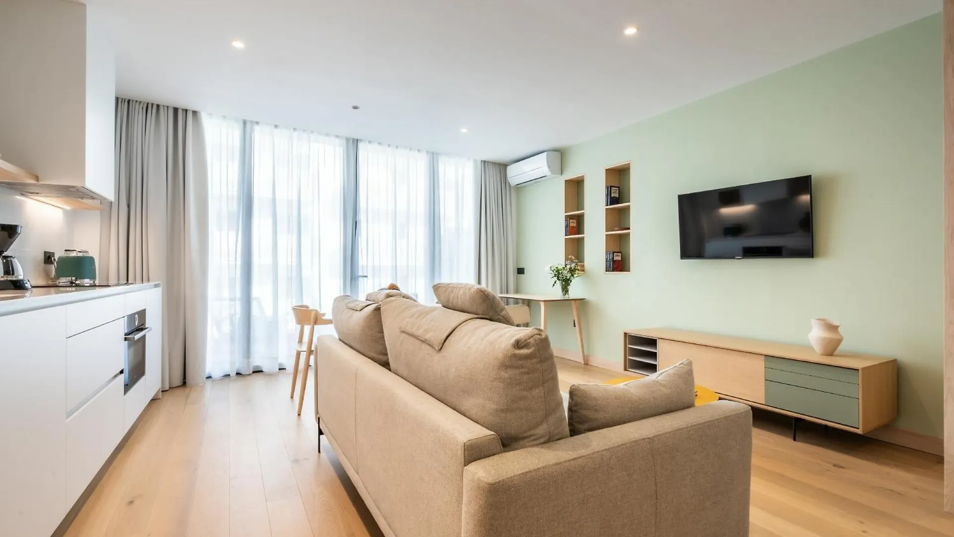 Tierrazul Art Boutique White Nordic Suite Адехе 0*,  Испания
