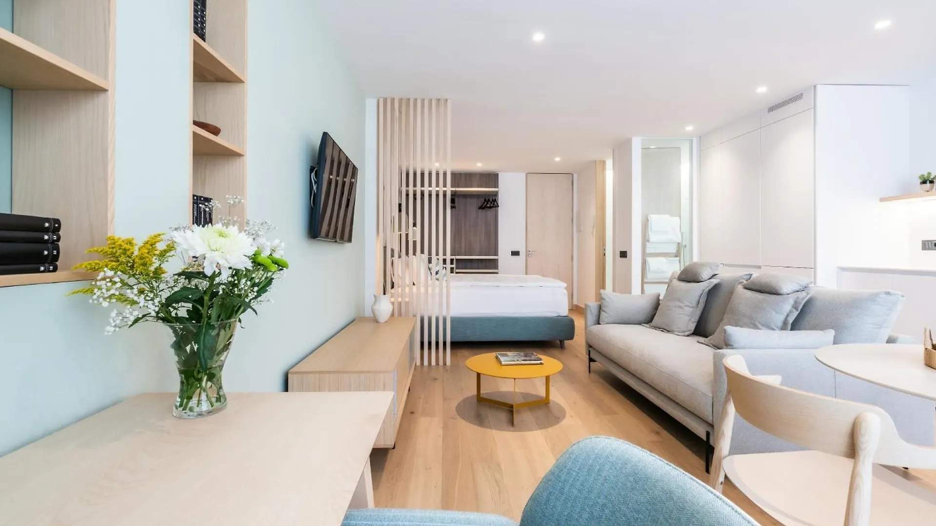 Tierrazul Art Boutique White Nordic Suite Адехе Апартаменты